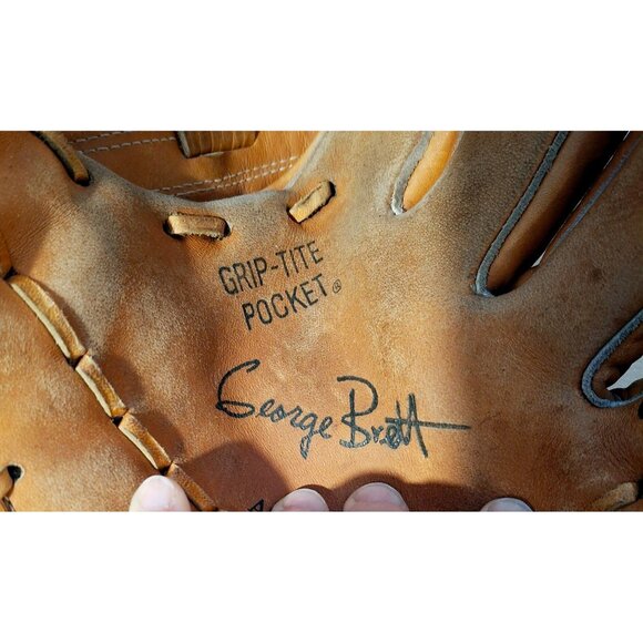 Wilson George Brett Pro-Lock Web Baseball Glove A 2250 - Picture 6 of 9